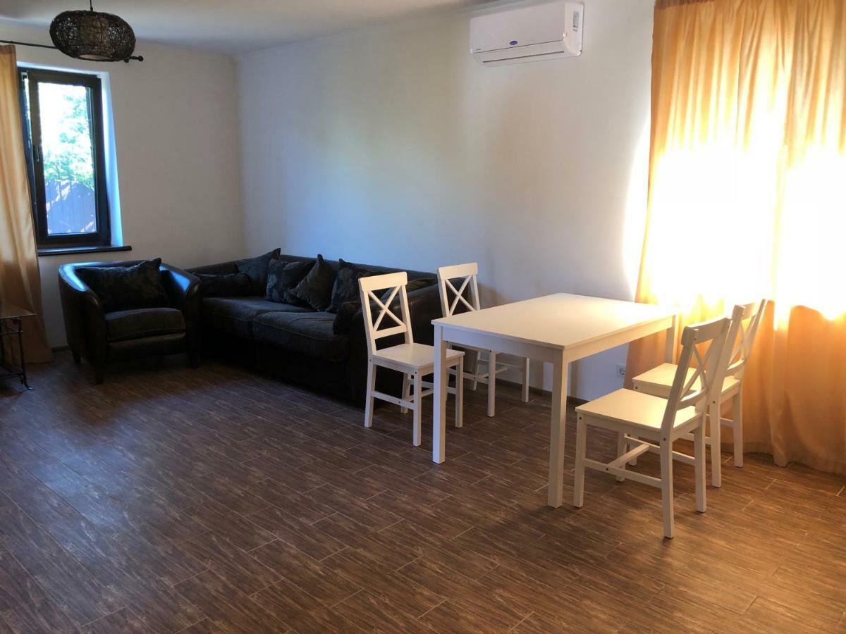 Dacha Karolino-Buhaz Bagian luar foto
